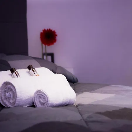 Sotterranea Con Jacuzzi Νάπολη