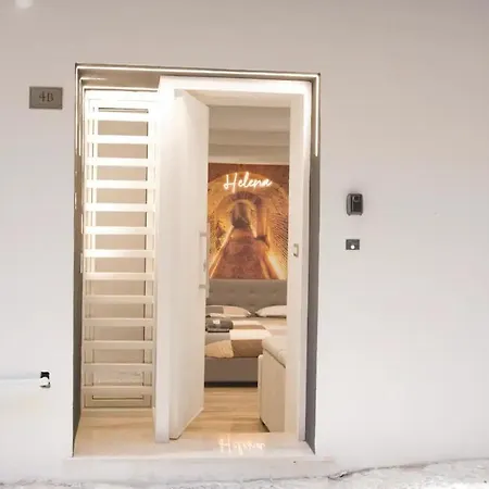 Sotterranea Con Jacuzzi 3*
