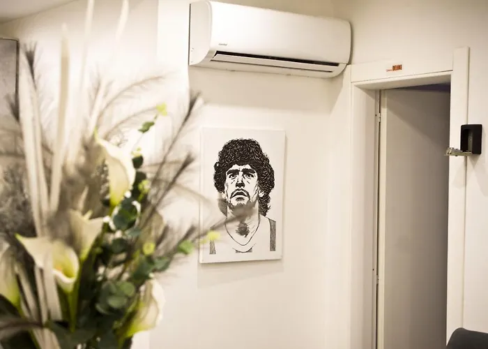 Maison d'hôtes Sotterranea Con Jacuzzi Naples