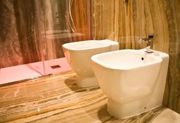 Sotterranea Con Jacuzzi Maison d'hôtes